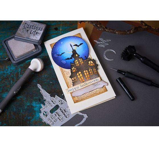 Sizzix Thinlits Punching template by Tim Holtz