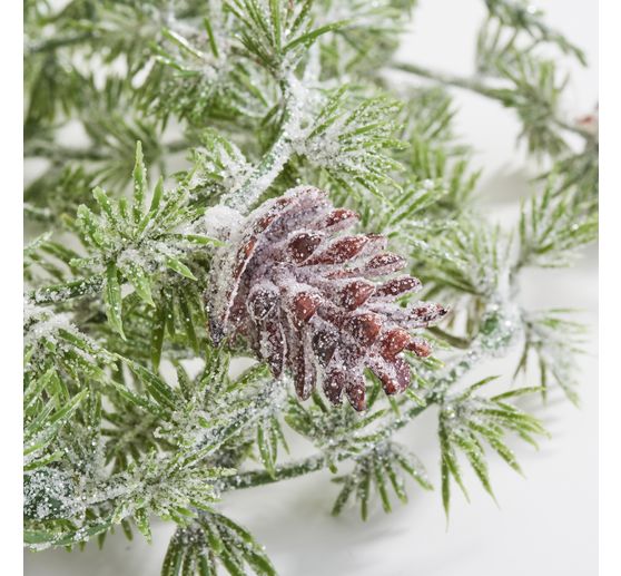 Pine garland with cones
