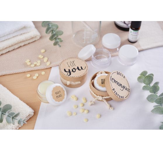 Essential oil, natural