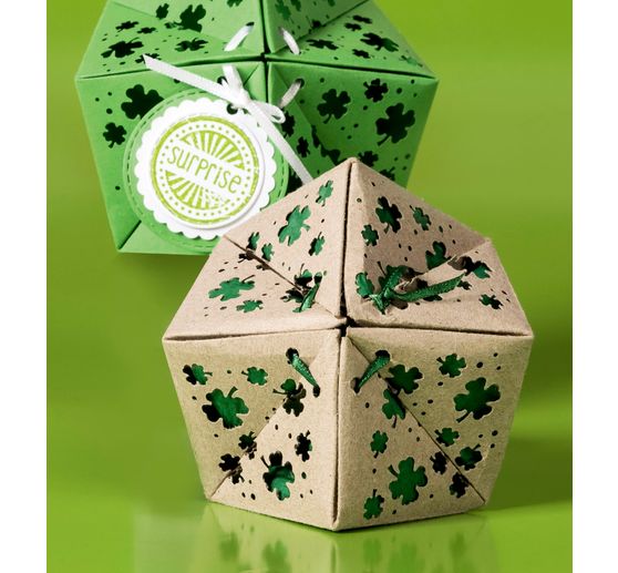 Magnet punch "Cloverleaves"