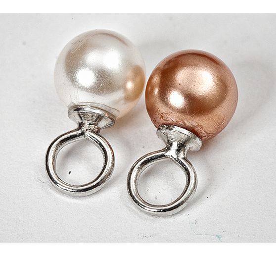 Ciondolo con perline e spilla