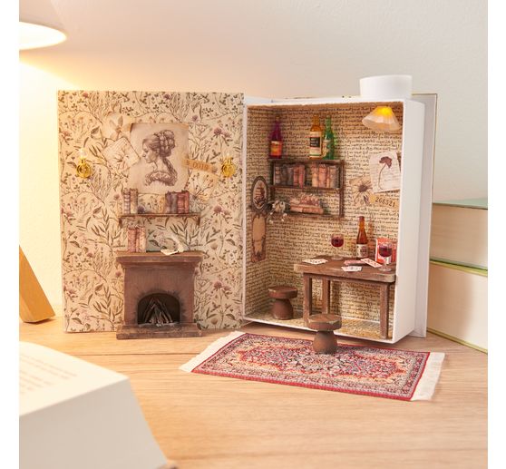 Miniature playing cards set