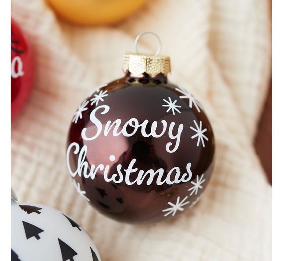 Self-adhesive vinyl film